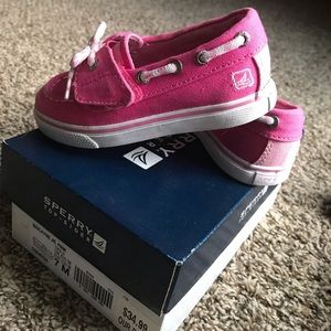 ⛵️Toddler girl Sperry shoes⛵️